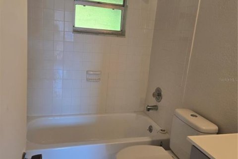 Купить кондоминиум в Брейдентон, Флорида 6 комнат, 72.46м2, № 1559584 - фото 15