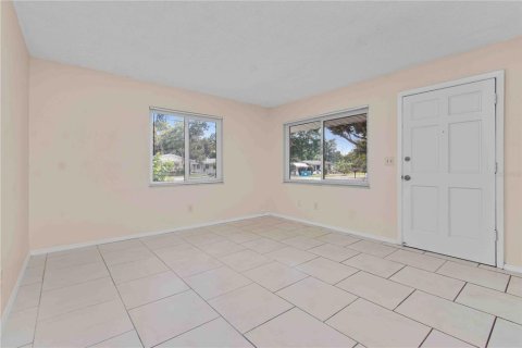 Apartamento en alquiler en Saint Petersburg, Florida, 2 dormitorios, 74.32 m2 № 1901492 - foto 26
