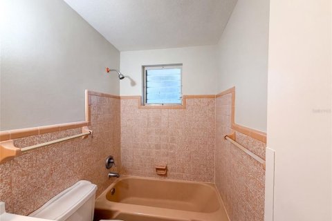 Купить виллу или дом в Холли Хилл, Флорида 3 комнаты, 110.93м2, № 2209550 - фото 22