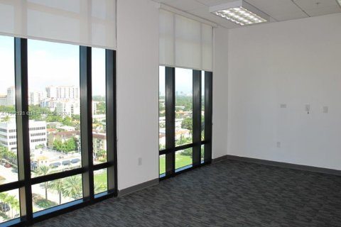 Oficina en alquiler en Coral Gables, Florida № 1129008 - foto 1