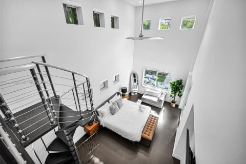 Villa ou maison à vendre à Miami, Floride: 4 chambres, 226.5 m2 № 2055013 - photo 28