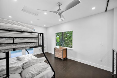 Villa ou maison à vendre à Miami, Floride: 4 chambres, 226.5 m2 № 2055013 - photo 25