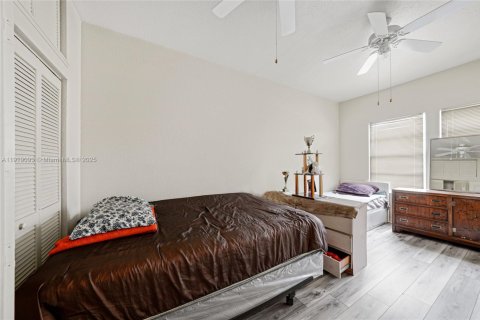 Купить виллу или дом в Флорида-Сити, Флорида 3 спальни, 128.21м2, № 2018503 - фото 22