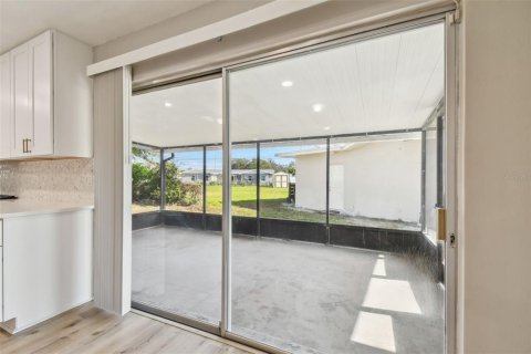 Casa en venta en Saint Petersburg, Florida, 3 dormitorios, 180.14 m2 № 1761115 - foto 29