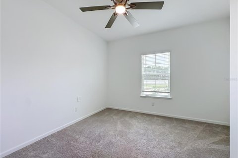Casa en venta en Green Cove Springs, Florida, 3 dormitorios, 180.88 m2 № 2223482 - foto 3