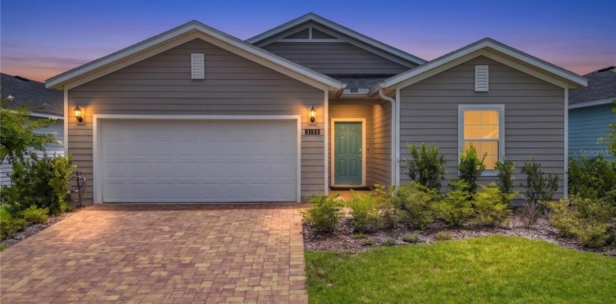 Casa en Green Cove Springs, Florida 3 dormitorios, 180.88 m2 № 2223482