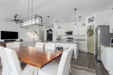 Villa ou maison à vendre à Parrish, Floride: 4 chambres, 210.05 m2 № 1681586 - photo 10