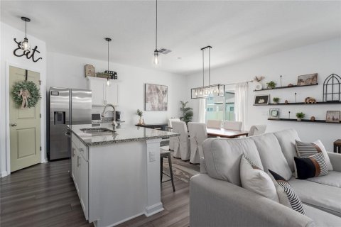 Villa ou maison à vendre à Parrish, Floride: 4 chambres, 210.05 m2 № 1681586 - photo 8