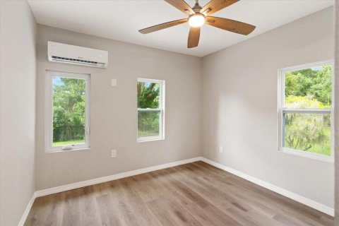 House in New Smyrna Beach, Florida 3 bedrooms, 156.45 sq.m. № 1796157 - photo 27