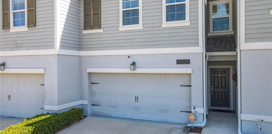 Townhouse in Orlando, Florida 3 bedrooms, 161.84 sq.m. № 1631446