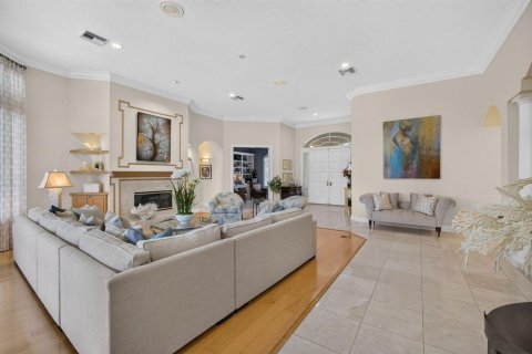 Купить виллу или дом в Уэст-Палм-Бич, Флорида 8 комнат, 318.19м2, № 2275360 - фото 16