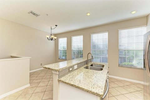 Adosado en venta en Tampa, Florida, 3 dormitorios, 159.23 m2 № 1883925 - foto 11