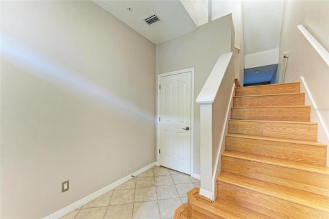 Adosado en venta en Tampa, Florida, 3 dormitorios, 159.23 m2 № 1883925 - foto 5