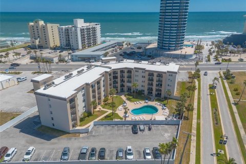 Condo à Daytona Beach Shores, Floride, 2 chambres № 2097998