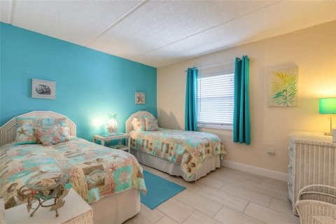 Condominio en venta en Daytona Beach Shores, Florida, 2 dormitorios, 94.11 m2 № 2097998 - foto 9