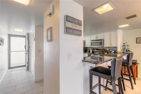 Condominio en venta en Daytona Beach Shores, Florida, 2 dormitorios, 94.11 m2 № 2097998 - foto 28