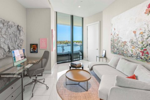 Condo in West Palm Beach, Florida, 4 bedrooms № 2192682 - photo 30