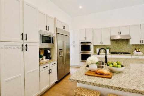 Casa en venta en Delray Beach, Florida, 5 dormitorios, 394.65 m2 № 2048751 - foto 4