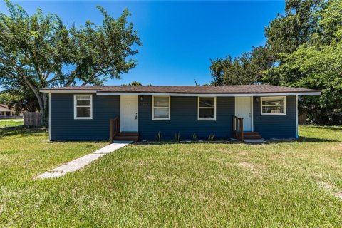 Villa ou maison à Winter Garden, Floride 4 chambres, 81.75 m2 № 2313466