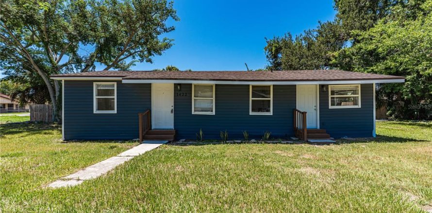 House in Winter Garden, Florida 4 bedrooms, 81.75 sq.m. № 2313466