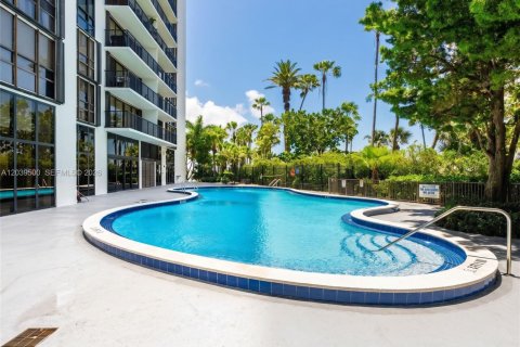 Купить кондоминиум в Майами, Флорида 1 спальня, 83.61м2, № 2082991 - фото 22