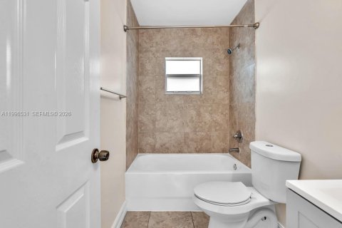 Touwnhouse à vendre à Fort Lauderdale, Floride: 2 chambres, 116.13 m2 № 2058446 - photo 26