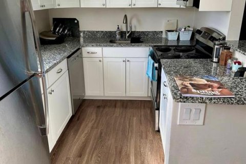 Copropriété à louer à Orlando, Floride: 2 chambres, 88.54 m2 № 2112542 - photo 2
