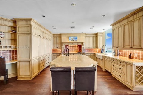 Condo in Hollywood, Florida, 4 bedrooms  № 1727235 - photo 30