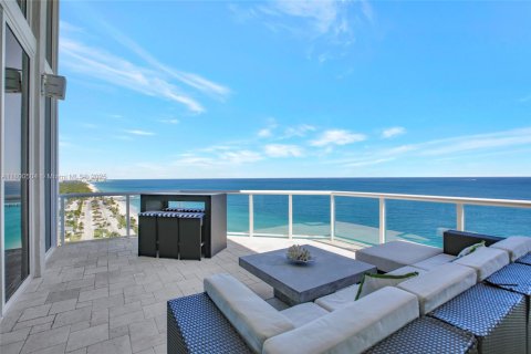 Condo in Hollywood, Florida, 4 bedrooms  № 1727235 - photo 8