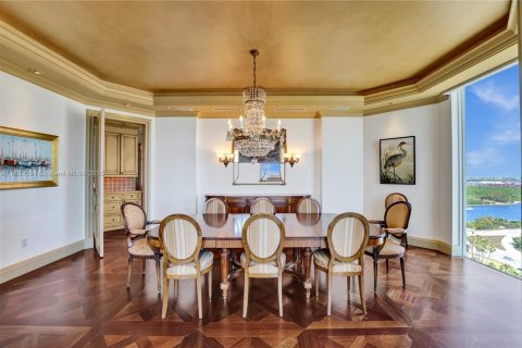 Condo in Hollywood, Florida, 4 bedrooms  № 1727235 - photo 18