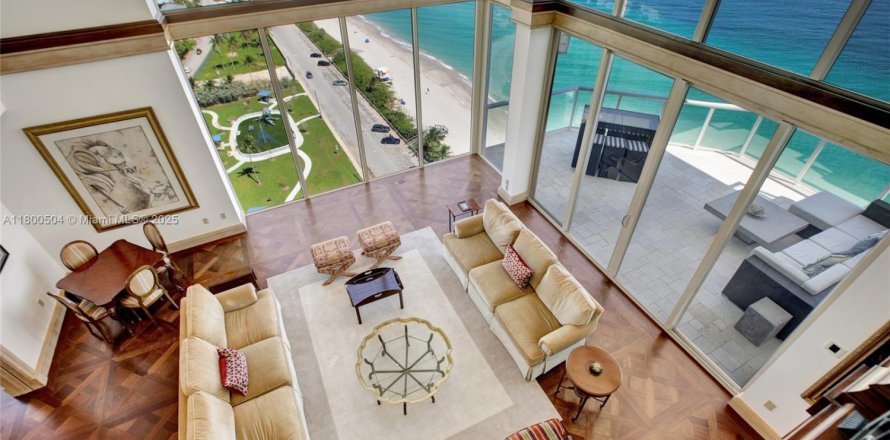 Condo in Hollywood, Florida, 4 bedrooms  № 1727235