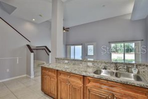 Condo in Tampa, Florida, 3 bedrooms  № 1851692 - photo 8