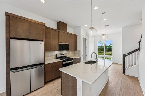 Adosado en venta en Orlando, Florida, 2 dormitorios, 134.62 m2 № 1852472 - foto 4