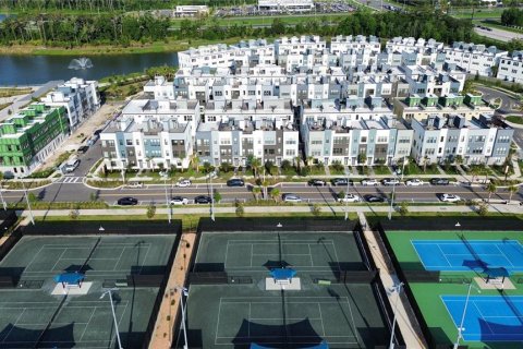 Adosado en venta en Orlando, Florida, 2 dormitorios, 134.62 m2 № 1852472 - foto 16