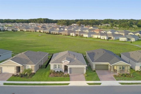 Casa en Ocala, Florida 2 dormitorios, 155.24 m2 № 2363242