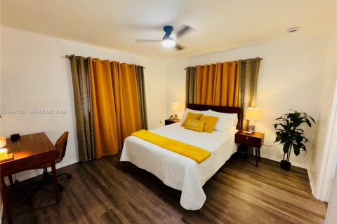 Casa en alquiler en Sarasota, Florida, 1 dormitorio, 74.23 m2 № 2057501 - foto 21