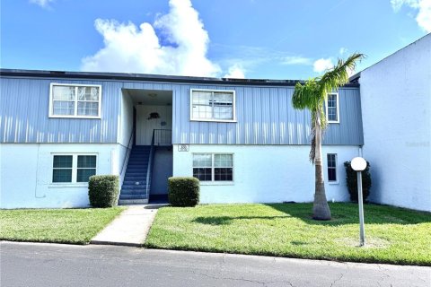 Condominio en Winter Park, Florida, 1 dormitorio  № 2222957