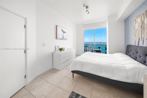 Condominio en venta en Miami, Florida, 1 dormitorio, 78.97 m2 № 1694854 - foto 26