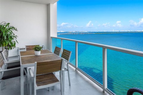Condominio en venta en Miami, Florida, 1 dormitorio, 78.97 m2 № 1694854 - foto 13