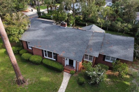 House in Gainesville, Florida 3 bedrooms, 216.28 sq.m. № 2350045 - photo 2