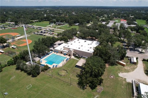 House in Seffner, Florida 4 bedrooms, 216.74 sq.m. № 1919020 - photo 28