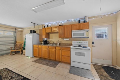 Casa en venta en Summerfield, Florida, 3 dormitorios, 149.67 m2 № 1831886 - foto 15