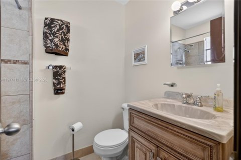 House in Port St. Lucie, Florida 3 bedrooms, 107.77 sq.m. № 2043258 - photo 9