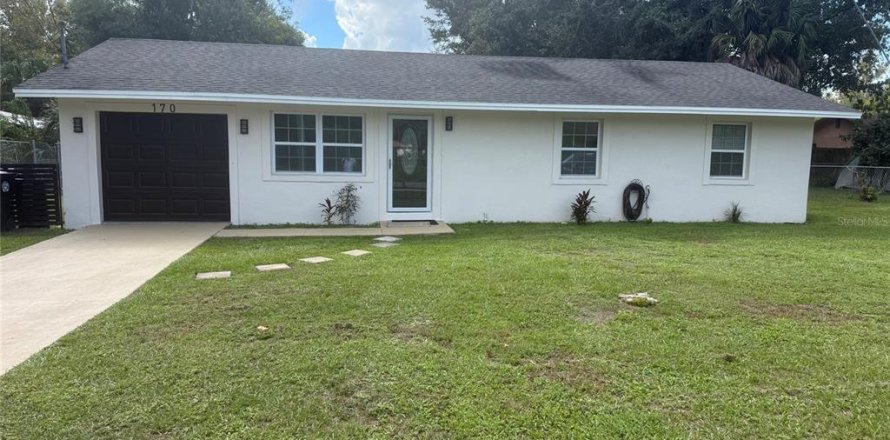 House in Apopka, Florida 3 bedrooms, 99.03 sq.m. № 2419900