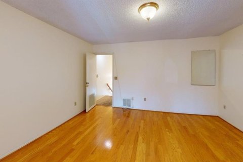 Condo in Lutz, Florida, 2 bedrooms  № 1662600 - photo 17