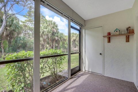 Condo in Palm Beach Gardens, Florida, 2 bedrooms  № 2178728 - photo 15