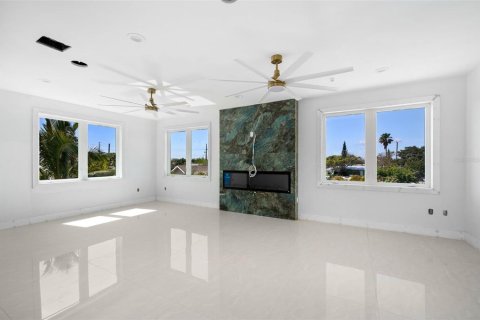 Duplex in St. Lucie, Florida 3 bedrooms, 253.53 sq.m. № 1899206 - photo 13