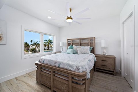 Duplex in St. Lucie, Florida 3 bedrooms, 253.53 sq.m. № 1899206 - photo 25