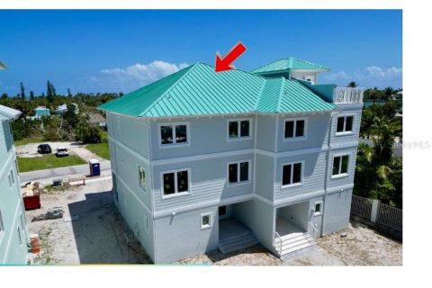 Duplex in St. Lucie, Florida 3 bedrooms, 253.53 sq.m. № 1899206 - photo 4