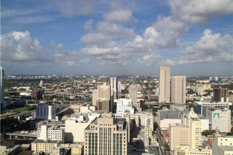 Copropriété à vendre à Miami, Floride: 1 chambre, 78.5 m2 № 1990421 - photo 1